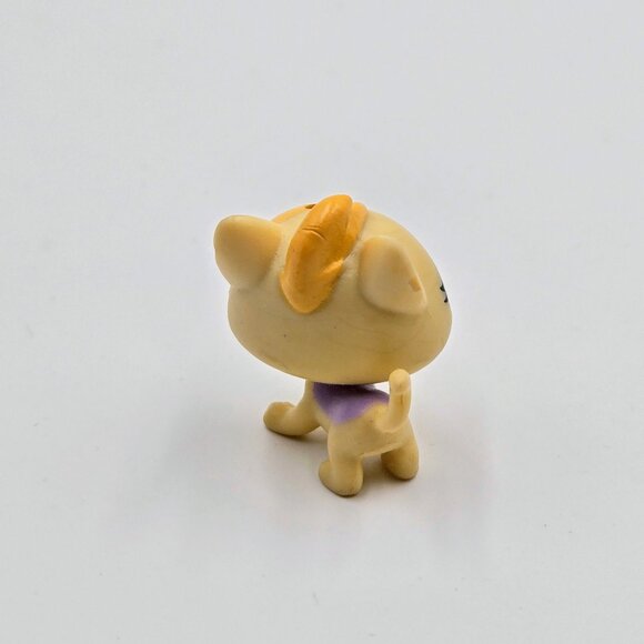 Littlest Pet Shop Falala Fluffball Cat Surprise Families LPS Toy 2016 Read - Picture 4 of 7